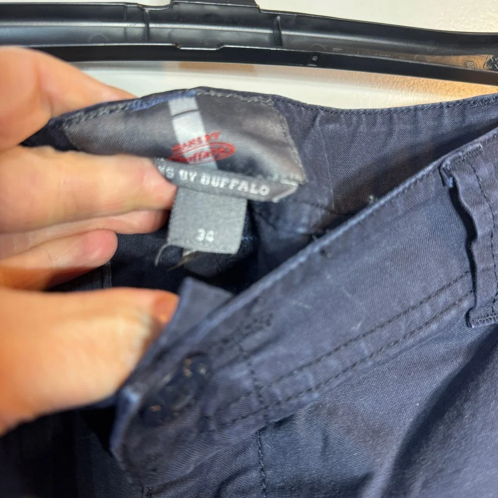 Buffalo David Bitton Shorts Mens 34 Navy‎ Blue Chino Cotton Flat Versatile Front